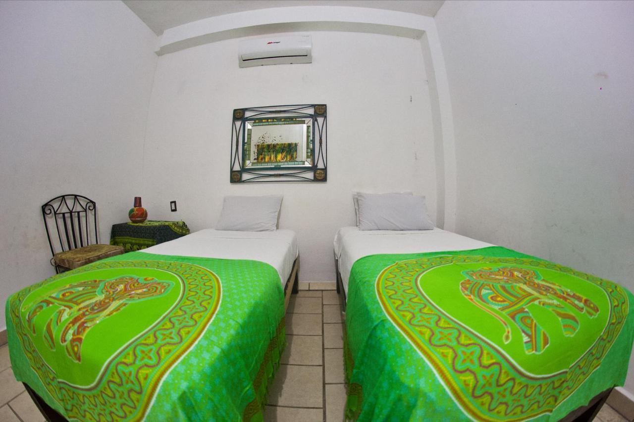 Alexandross Hostel Puerto Vallarta Pokój zdjęcie